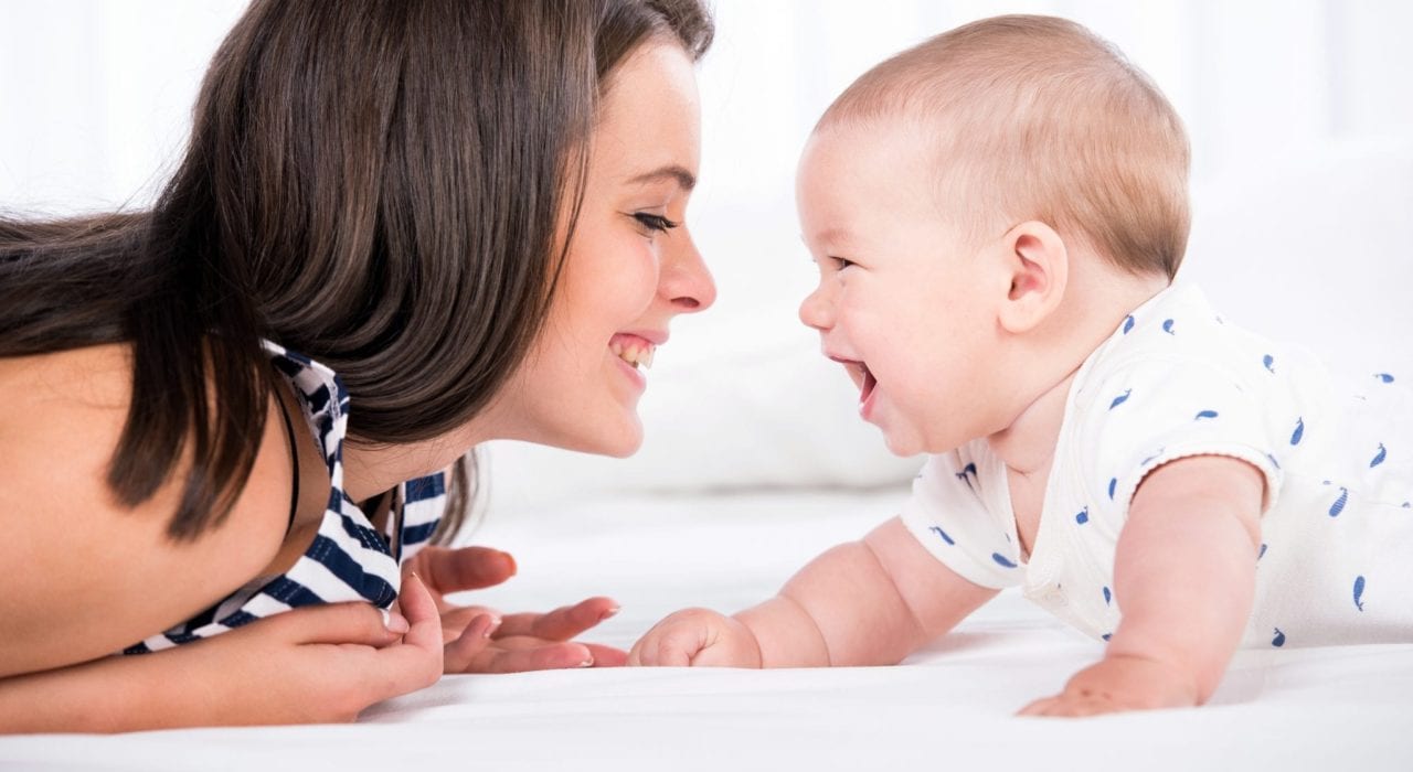 baby, how your baby sees you, baby and mother looking at each otherbaby and mother looking at each otehr