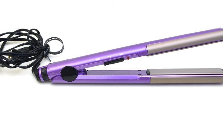 hair straighteners - safety risk when babyproofing