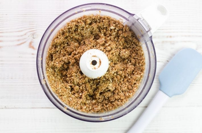 Baked smores bars with an oat base - make these gooey dessert bars for a bonfire night treat