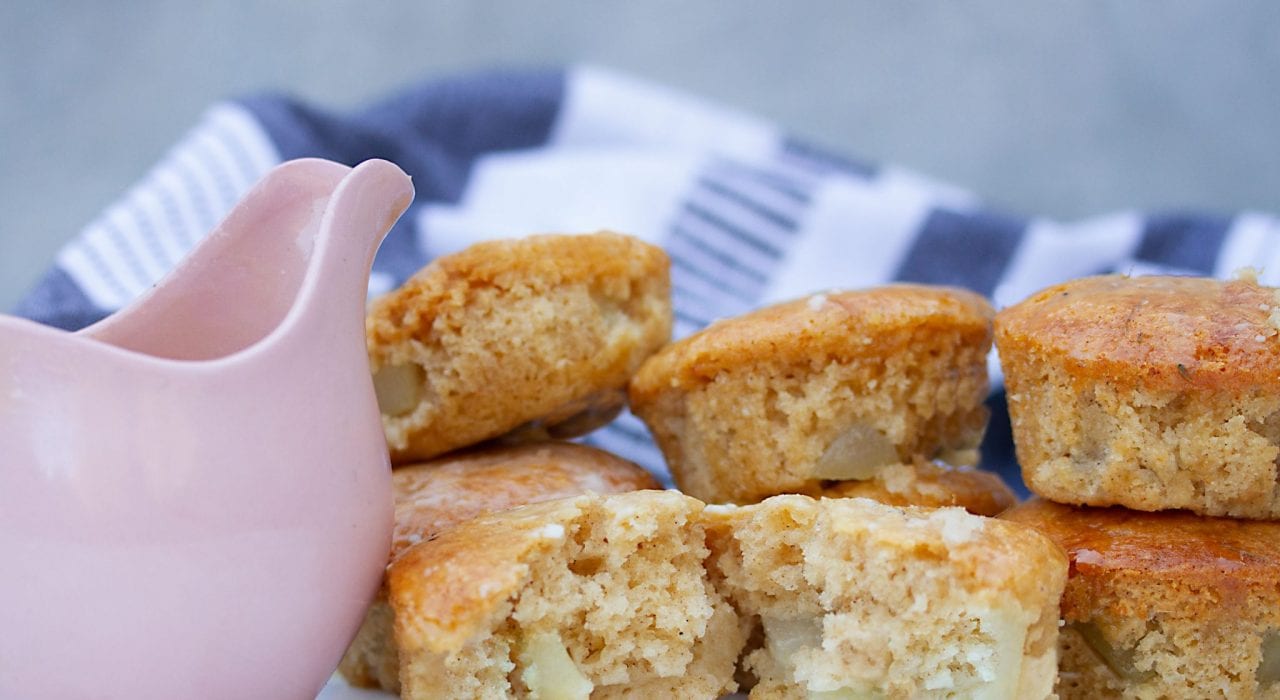Pear muffins - healthy muffins (1)