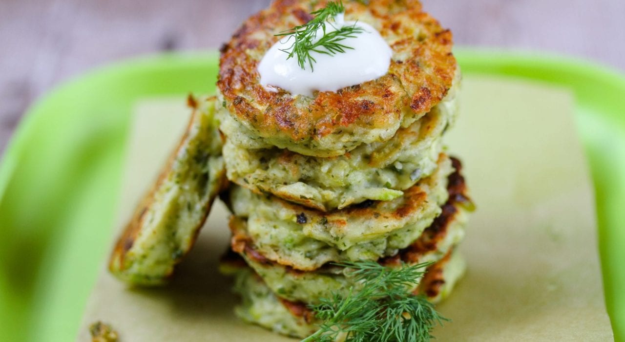 Courgette fritters - courgette patties - toddler food - veggie burgers