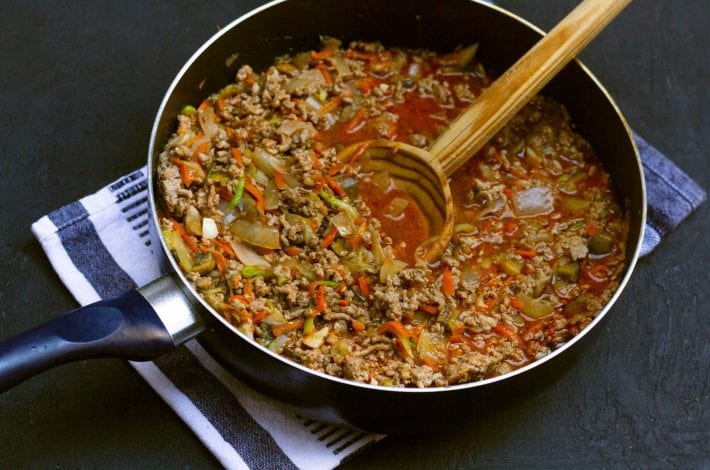 Try this easy cottage pie for toddlers that makes a great dinner for the whole family. You can replace beef with minced lamb to make it an easy shepherd's pie too