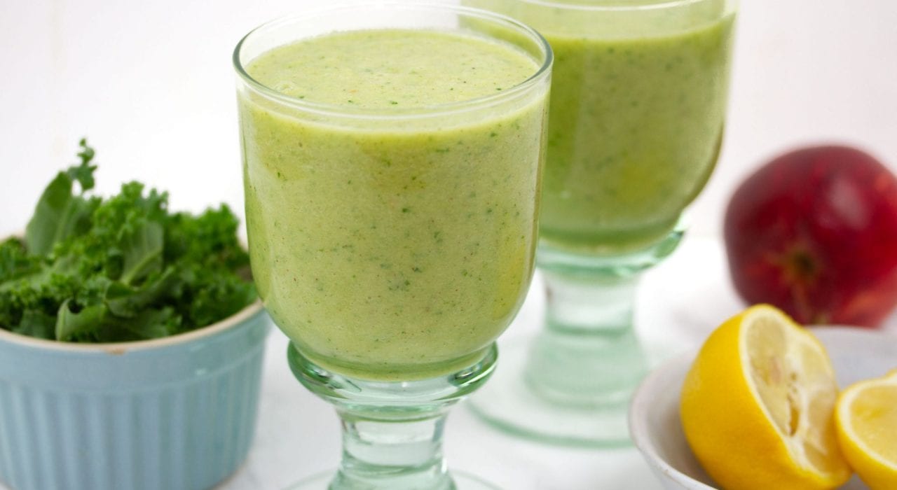 healthy smoothies, apple and kale smoothie, kids smoothies