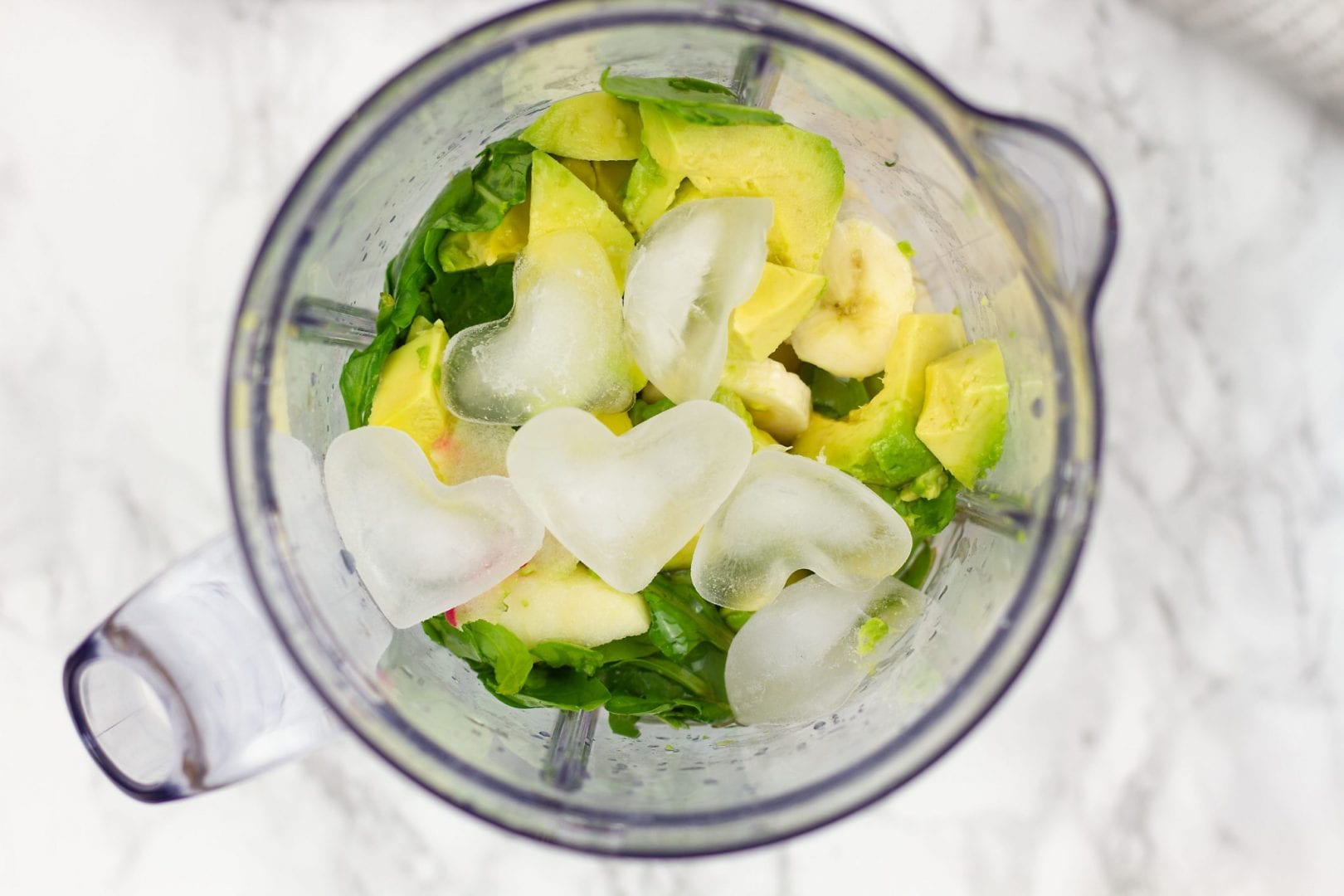 kids smoothies - avocado and apple smoothie - healthy smoothies