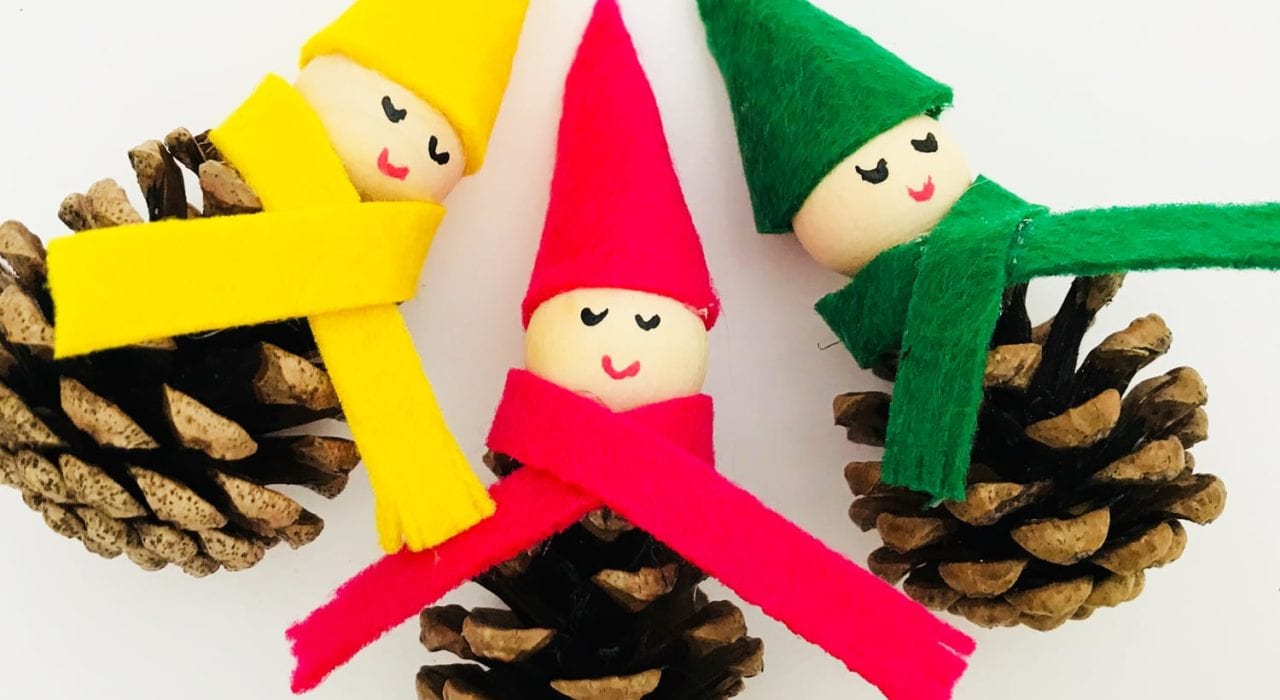 pine cone craft, pine cone elves, Christmas craft, kids crafts