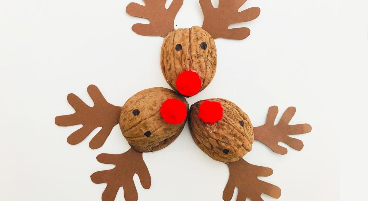 walnut rudolph - walnut crafts - christmas crafts