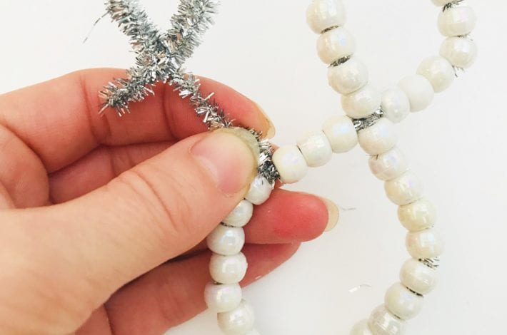 handmade christmas decorations - pipecleaner decorations