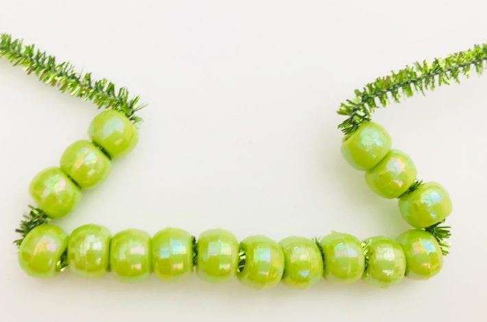 handmade christmas decorations - pipecleaner decorations