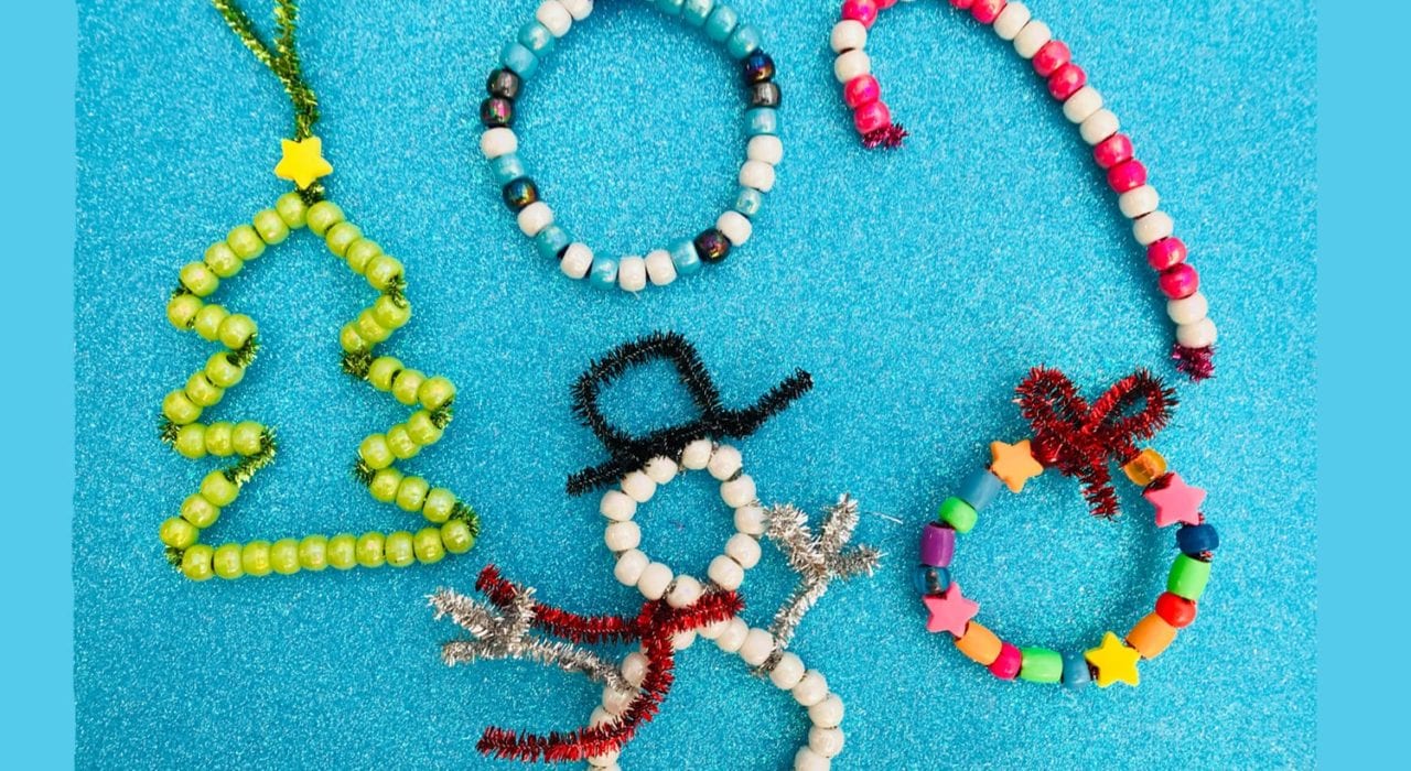 handmade christmas decorations - pipecleaner decorations