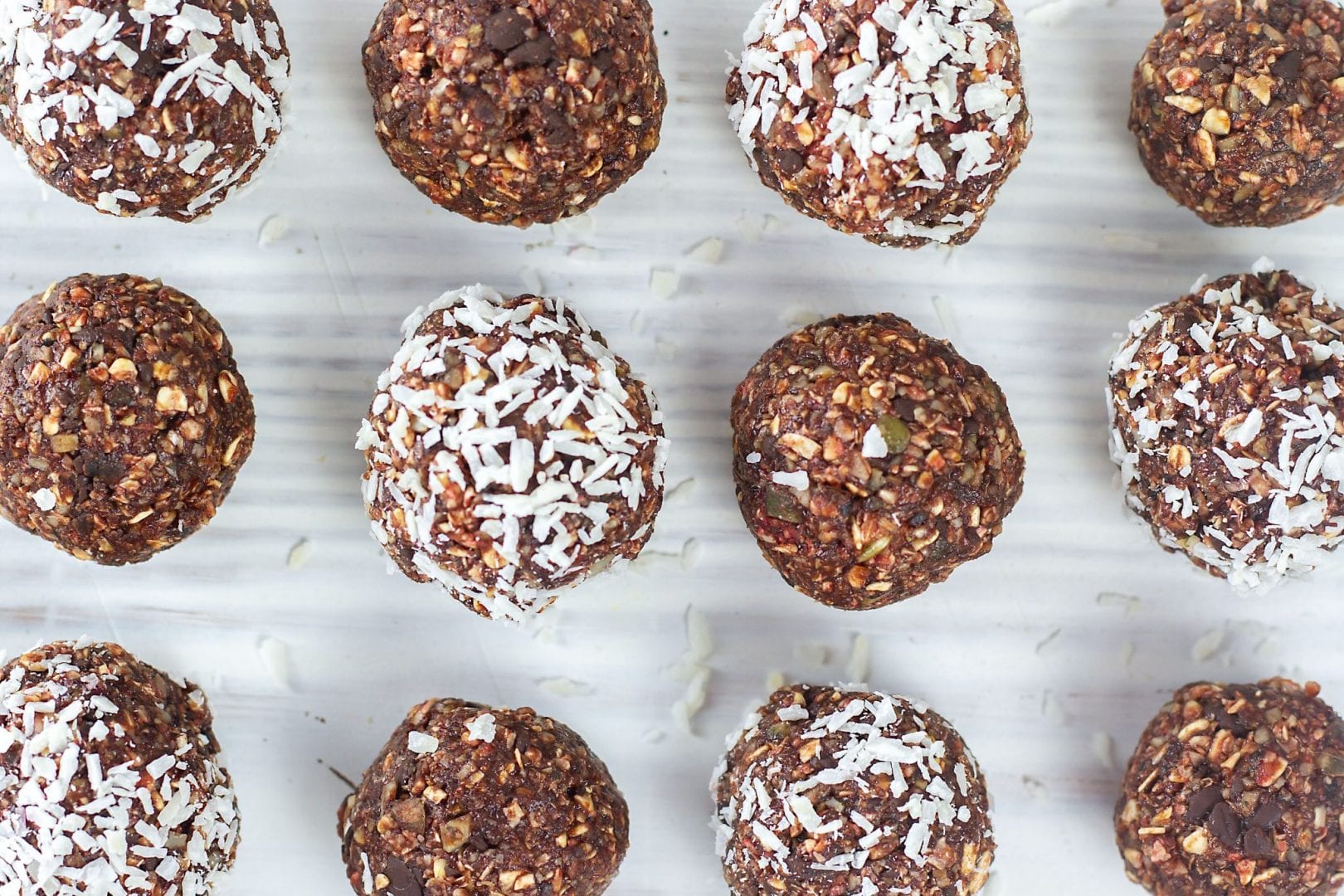 Bliss balls - chocolate and coconut bliss balls - enjoy these healthy energy bites