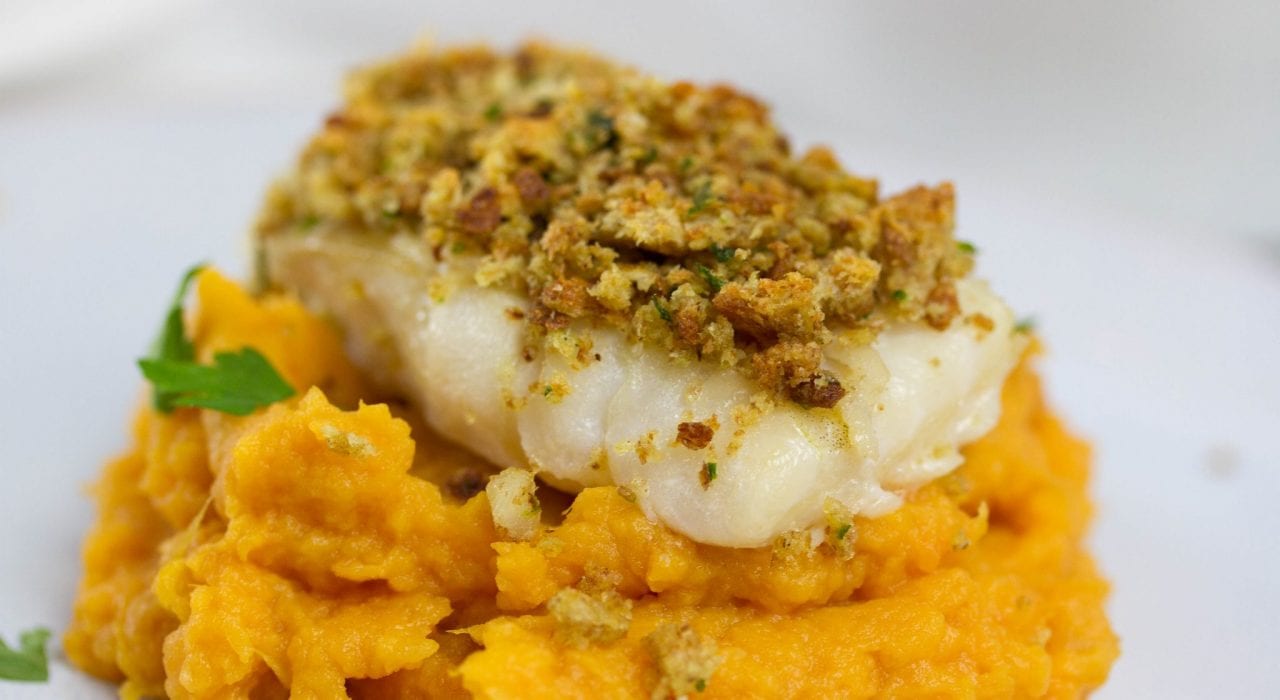 Herb crusted fish fillets - enjoy these cod fillets with a parmesan herb and crumb crust