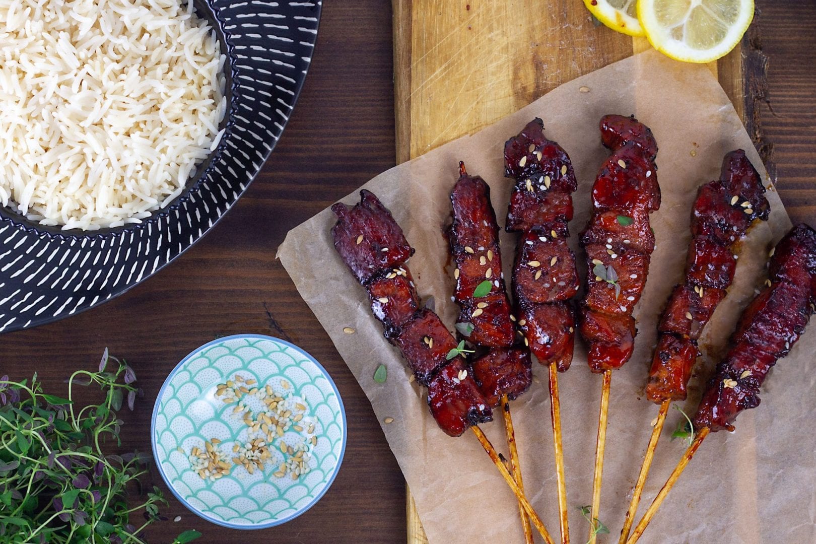 Sticky chicken skewers with honey and lemon