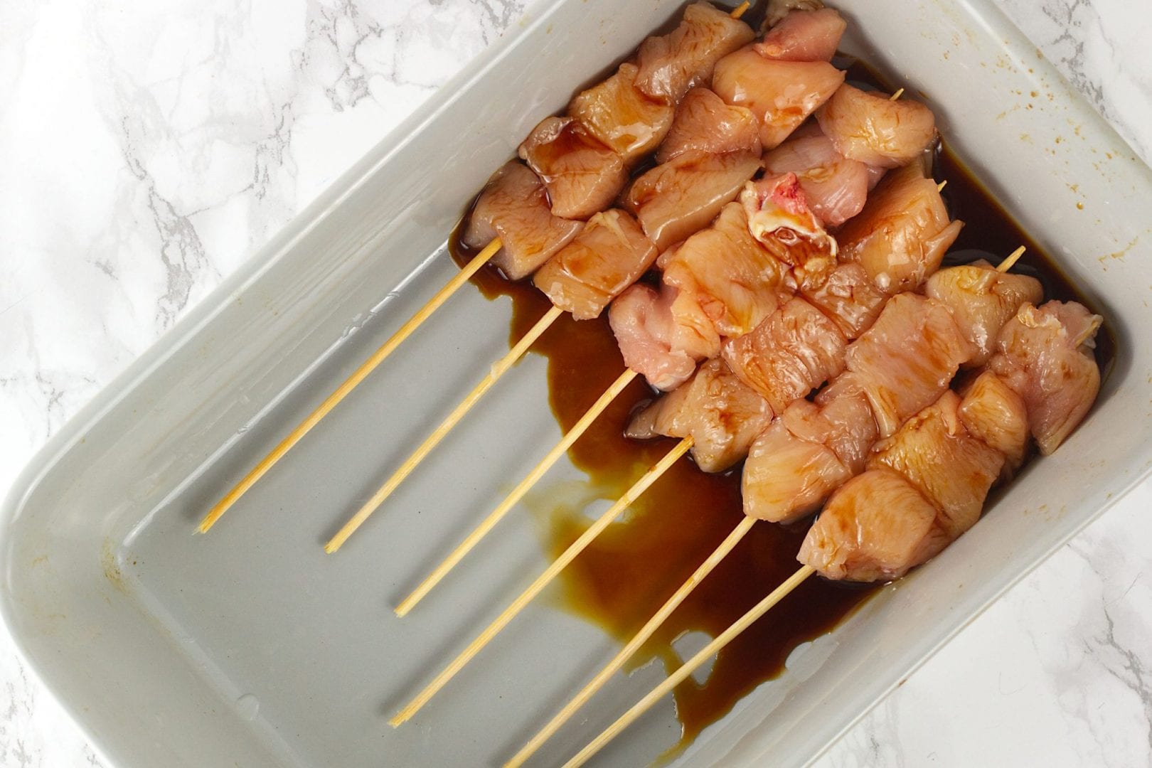 Sticky chicken skewers with honey and lemon