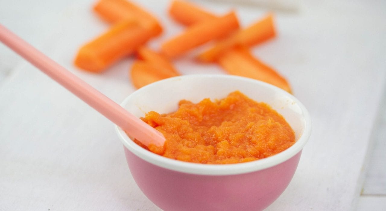 Carrot puree - try this great weaning dish for baby as a healthy and nutritious first food