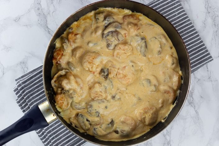 Creamy prawn linguine - enjoy this lighter prawn carbonara recipe for your next family dinner