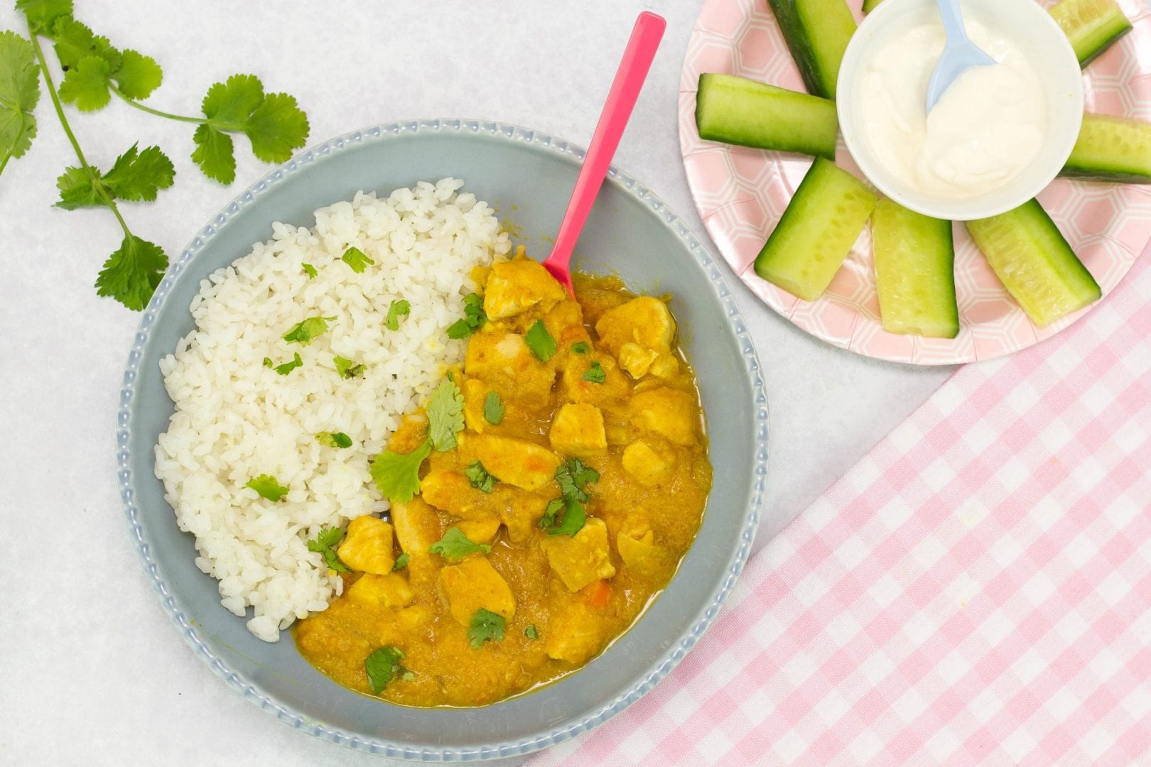 Kids chicken curry - enjoy this mild and creamy chicken curry made with lentils and fresh spices for a great family dinner