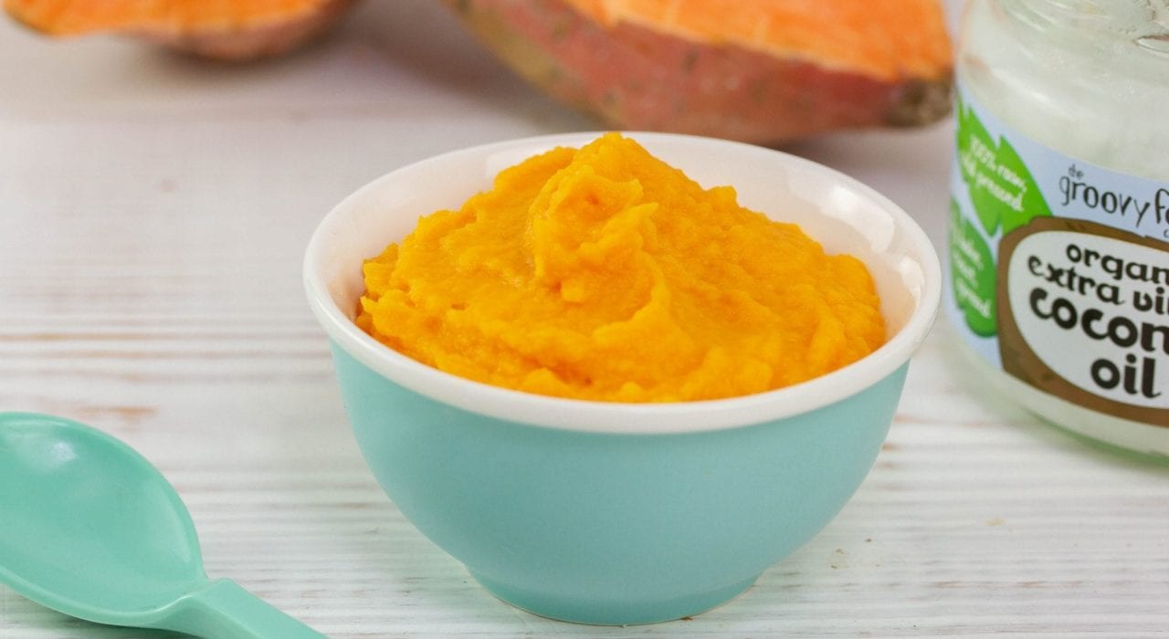 Sweet potato puree - enjoy this sweet potato puree with coconut oil as one of baby's first foods