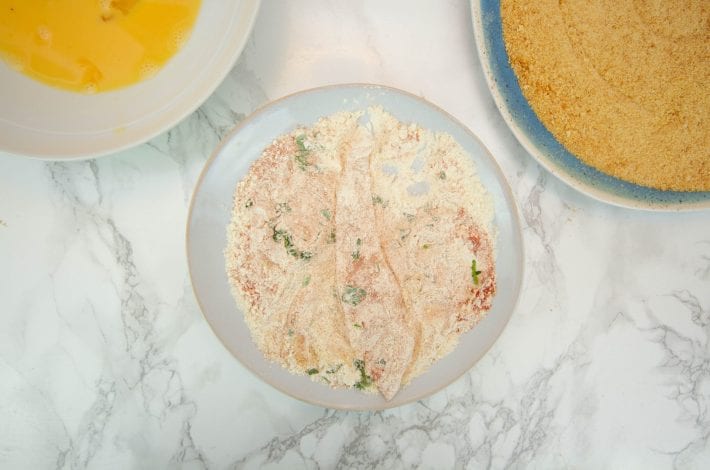 Mini schnitzels - enjoy making these delicious chicken schnitzel escalopes - perfect for family dinners