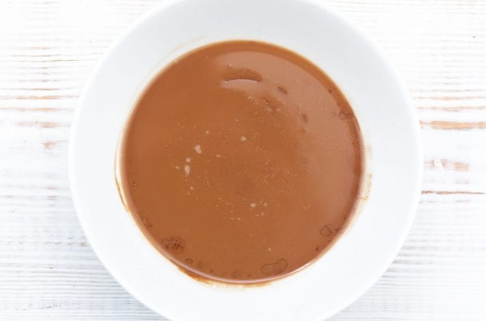 Nut free nutella alternative - try this homemade chocolate spread made with sunflower seeds over nuts