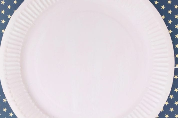Teaching time to kids - Play this paper plate clock game for learning to tell the time