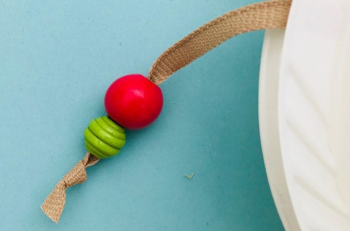 How to make hand drums - make your own DIY musical instrument with this fun kids craft from everyday household items